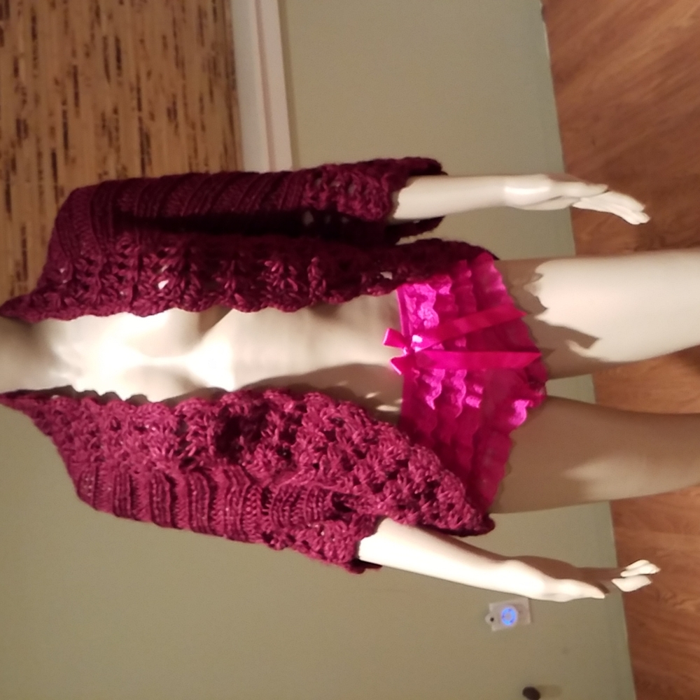 Crochet Thick Sweater Shrug High-low Style Color is Burgundy Size L